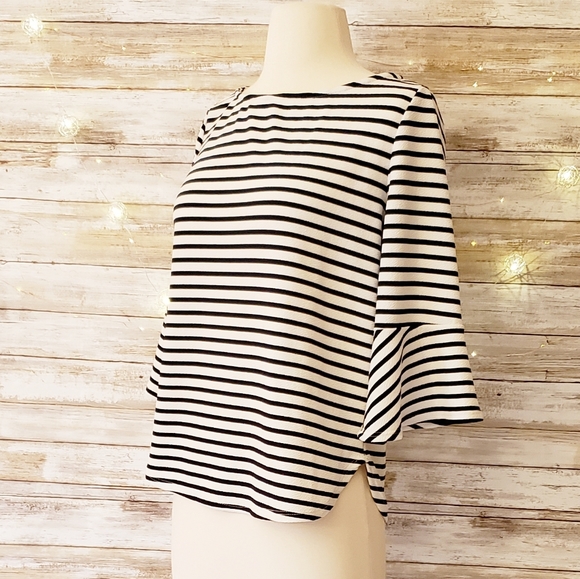 Green Envelope Striped Flounce Crop Sleeve Top M - Picture 2 of 8